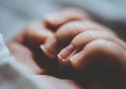 Brittle dry finger nails